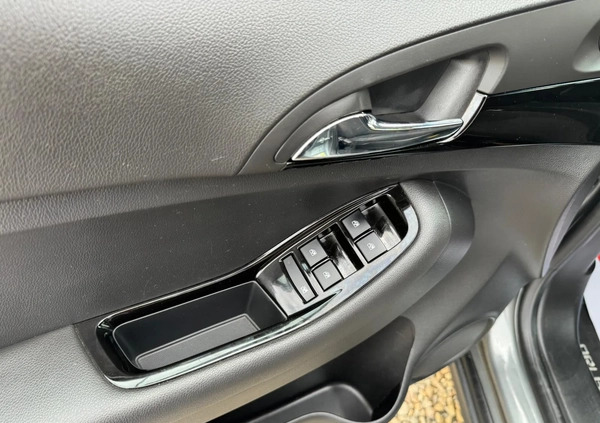 Chevrolet Orlando cena 27999 przebieg: 166000, rok produkcji 2012 z Gryfów Śląski małe 436